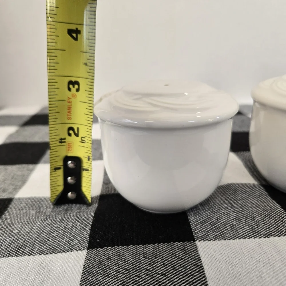 Pfaltzgraff Acadia Salt And Pepper Shaker Set White Stoneware No Chips Or Cracks